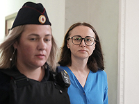 В РФ драматурга Светлану Петрийчук отправили в колонию