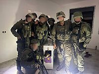 Солдаты спасли газель, которую незаконно держали в частном доме в арабской деревне