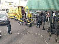 Несчастный случай на производстве в Нетивоте: пожилой рабочий травмирован автопогрузчиком