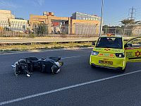 В Ашдоде упал мотоциклист, он госпитализирован в тяжелом состоянии