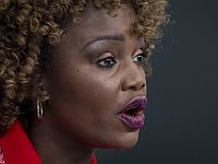 Трамп уволил бывшего пресс-секретаря Белого дома из вашингтонского Центра искусств