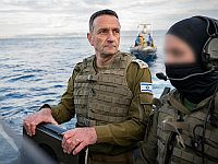 Глава Генштаба выступил перед бойцами спецназа ВМС: