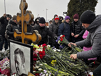 В России отмечают первую годовщину гибели Алексея Навального