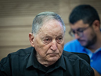 Суд временно запретил забастовку учителей старших классов