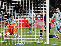 Рекорд и спасительный гол Серлота.