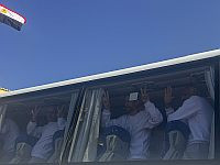 Арабские источники: автобусы Красного Креста выехали для приема заключенных