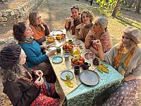 Песня надежды в дни боли: The Pitches с акапельным исполнением 