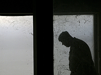 Попытки быть счастливыми делают нас несчастнее