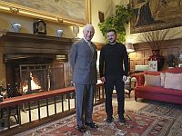 Зеленский не намерен извиняться перед Трампом - несмотря на американские требования