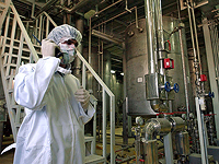 Песков: Россия и США проведут консультации по иранской ядерной программе