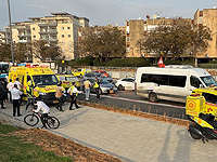 В Нетании автомобиль сбил подростка