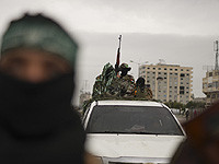 На площадь в Рафиахе прибыли машины ХАМАСа с заложниками