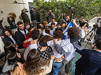 Еще трое заложников вернулись в Израиль