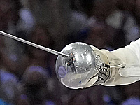 Израильтянка завоевала серебряную медаль паралимпийского Кубка мира по фехтованию