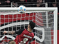 Удаление вратаря. Хет-трик Мориса. Достижение 