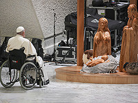 Ватикан сообщил, что состояние Папы Римского остается 