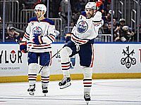 Дубль и достижение Драйзайтля. Результаты матчей НХЛ