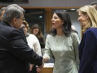 ЕС рассматривает возможность взять финансирование радио 