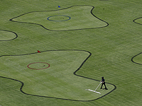 Ряд стран используют больше земли под поля для гольфа, чем для 