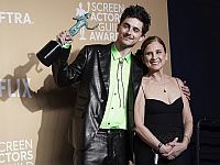 Премии Гильдии киноактеров США: победы Шаламе и Мур, триумф