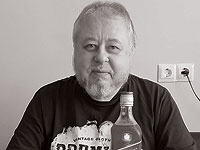 В возрасте 59 лет умер российский телеведущий Константин Цивилёв