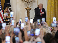 Трамп заявил, что удары по хуситам будут продолжаться еще 