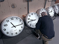 Зачем переводят часы на летнее время и стоит ли это делать