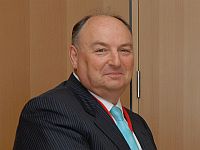 Forbes назвал самым богатым израильтянином Вячеслава (Моше) Кантора