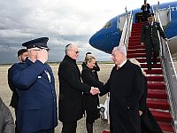 Премьер-министр Израиля прибыл в Вашингтон