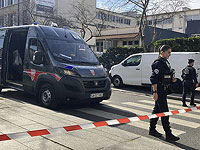 Полиция Парижа арестовала двоих подозреваемых в подготовке теракта-самоубийства