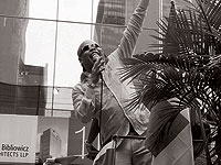 Жертвами обрушения крыши клуба в Санто-Доминго стали 113 человек, среди них известный певец