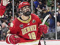 Сын израильтян  подписал контракт с