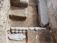 В Египте найдены гробница сына фараона Усеркафа и статуя фараона Джосера