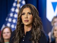 В Вашингтоне ограблена Кристи Ноэм, министр внутренней безопасности США