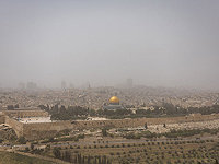 Минздрав предупреждает о высоком уровне запыленности воздуха в Израиле 22-23 апреля