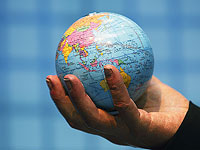 Школьники из Индии выиграли премию Земли 2025 года за холодильник, работающий на соли