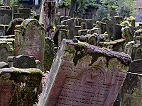 На еврейском кладбище Дамаска неизвестные пытались извлечь останки каббалиста Хаима Витала