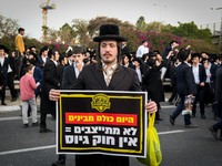 Манифестация против призыва в 