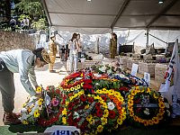 С прошлого Дня Памяти жертв войн и терактов погибли 398 человек, включая 319 военнослужащих