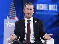 CBS News: Трамп увольняет советника, случайно добавившего журналиста в секретный чат