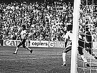 Чемпионат мира 1982 года. Луис гальван в матче Италия - Аргентина