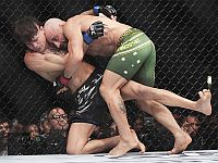 314-й турнир UFC: победы Волкановски, Пимблетта и Рейеса. Трамп среди гостей