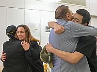 В интервью New York Times отец Идана Александра рассказал об условиях, в которых его сын был в плену