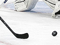 Чемпионат мира по хоккею. Хет-трик Линдхольма. 56 сэйвов Хорака