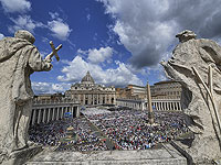 Интронизация Льва XIV – первого американского Папы. Фоторепортаж