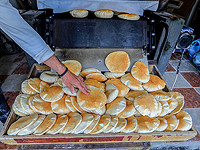 В пекарни на юге и в центре сектора Газы доставлена мука из гуманитарной помощи