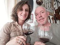 Некто, выдающий себя за украинского журналиста, добивается встречи с Макаревичем. Полиция в курсе