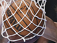 Начались полуфиналы чемпионата Израиля по баскетболу. Волевая победа тель-авивского 