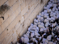 Завершилась подготовка к церемонии благословения коэнов у Стены Плача