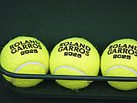 Открытый чемпионат Франции. Поражения Азаренко и Калининой